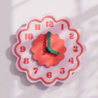 Horloge murale multicolore Frida | Mouvement silencieux, imprimé en PLA recyclé