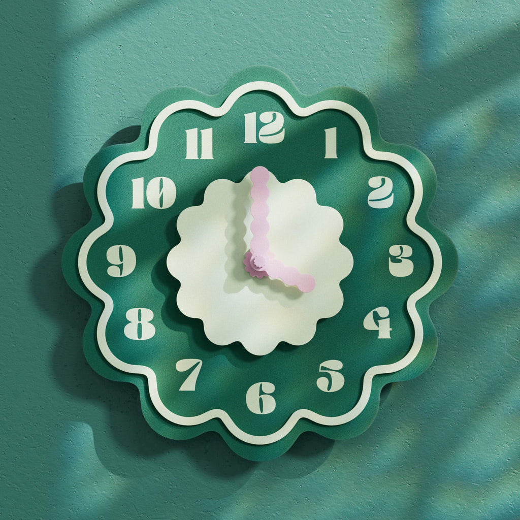 Horloge murale multicolore Frida | Mouvement silencieux, imprimé en PLA recyclé