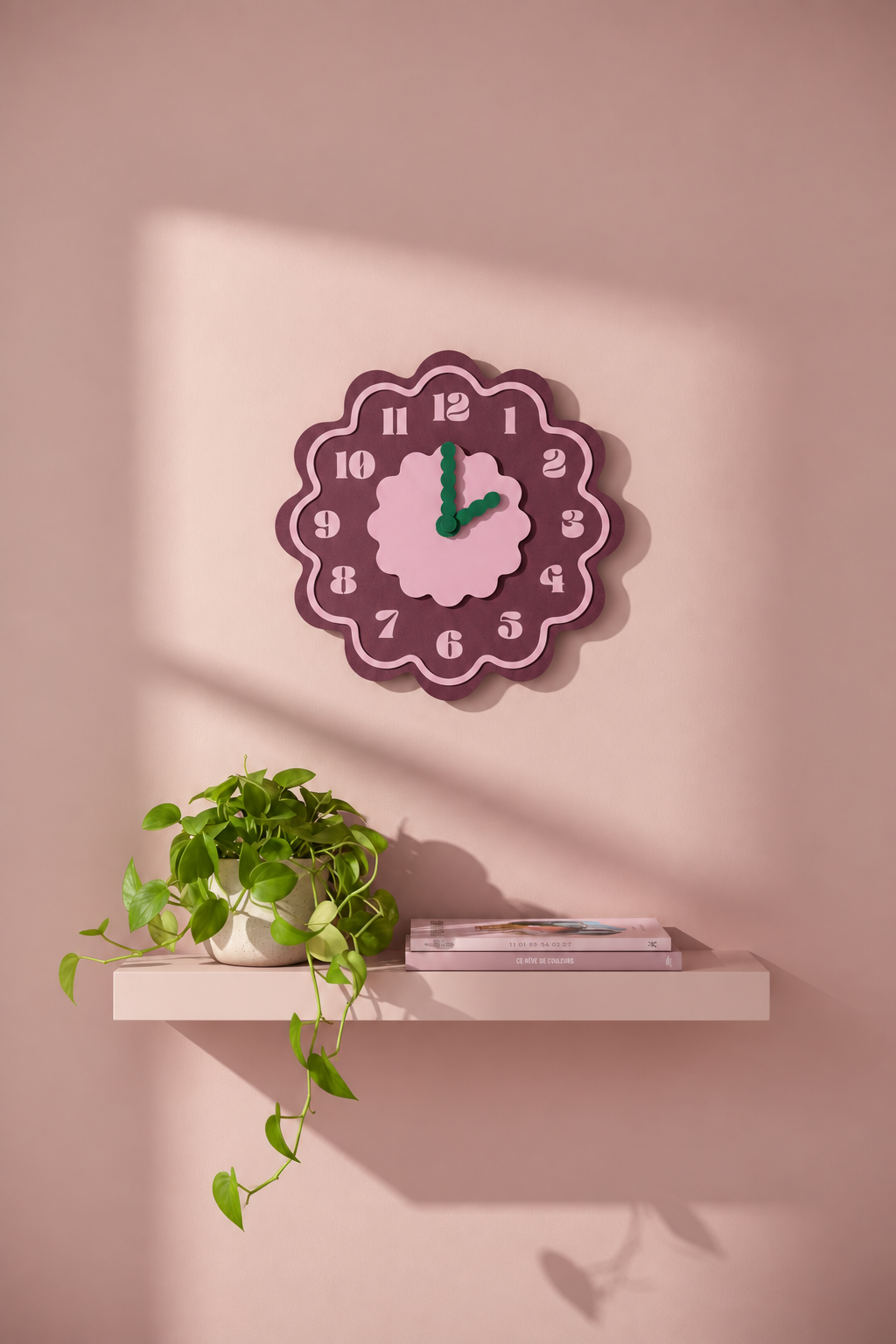 Horloge murale multicolore Frida | Mouvement silencieux, imprimé en PLA recyclé